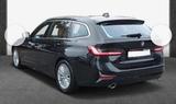 BMW 330i Touring Luxury Line Auto Luxury Line - Kombis mit Unfallschaden