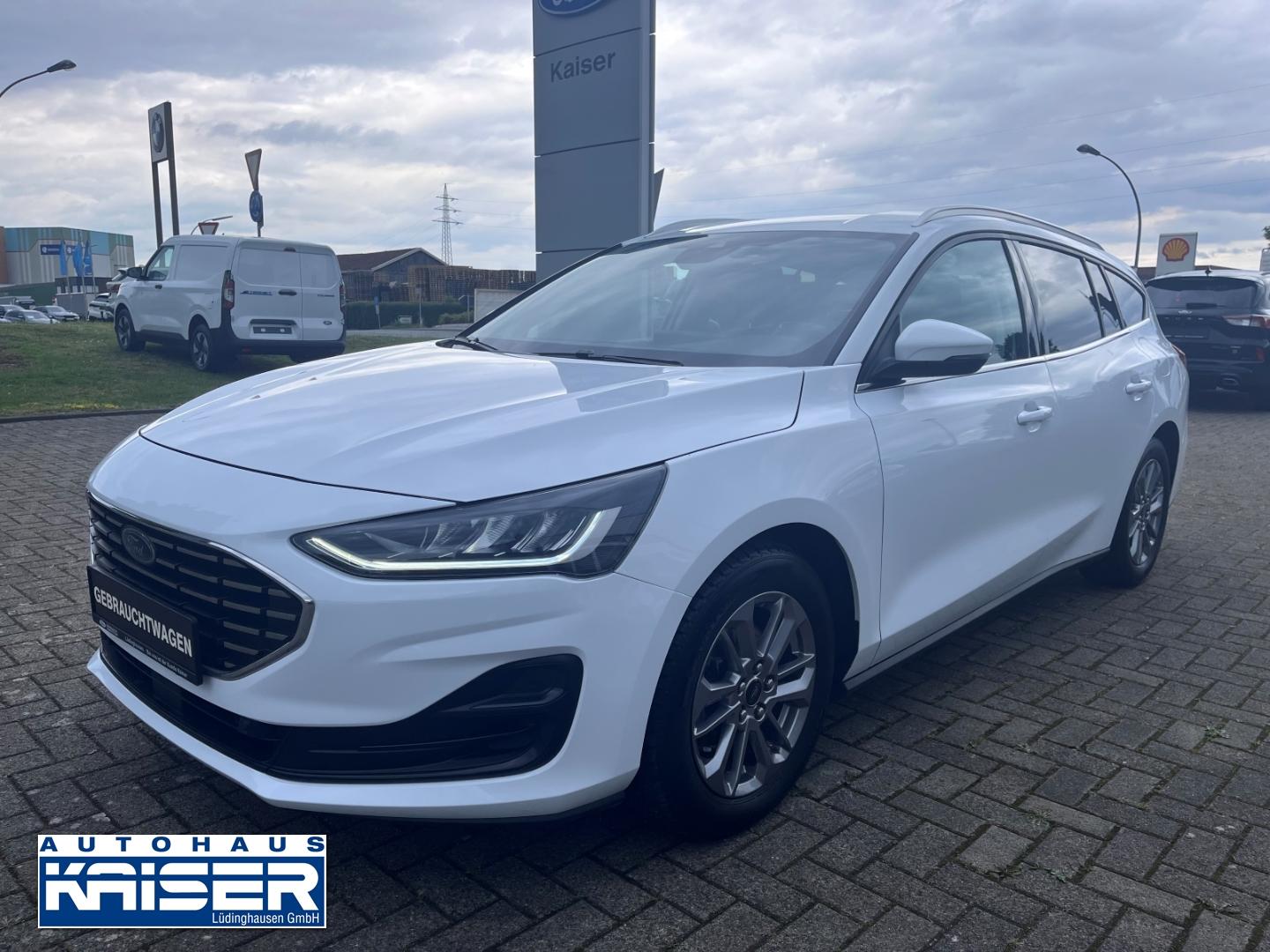 Ford Focus Turnier Titanium X  B&O Allwetter heiz. Le