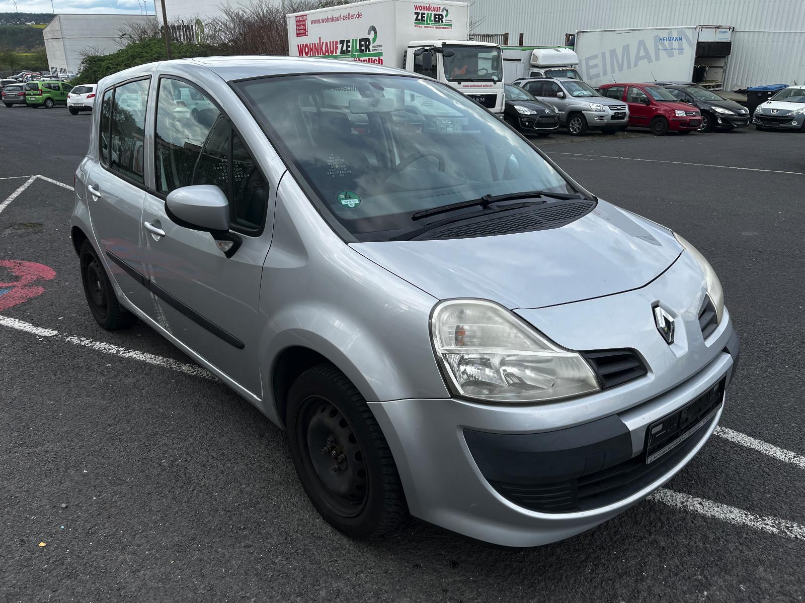 Renault Modus Dynamique 1.2 16V 75