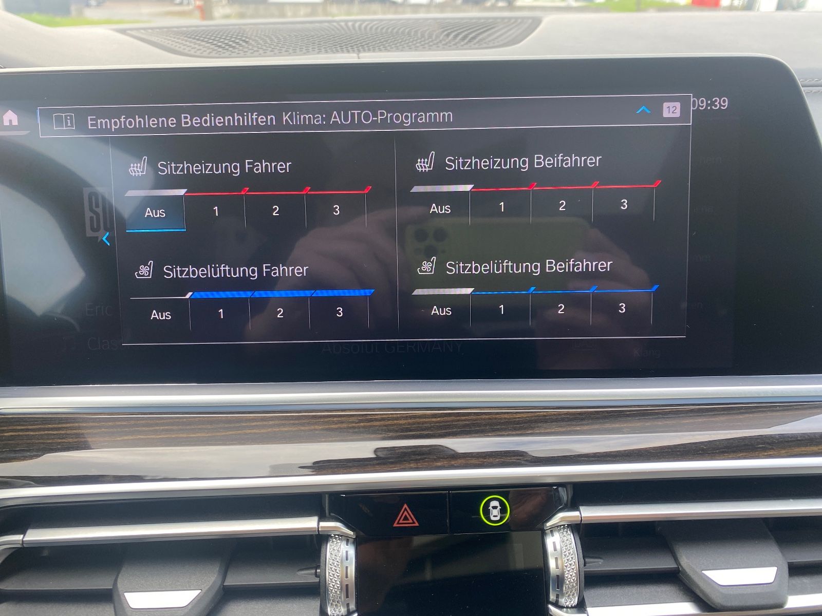 Fahrzeugabbildung BMW X5 xDrive 45 e M Sport/Laser/HeadUp/Pano/360°Kam