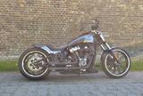 Harley-Davidson Breakout