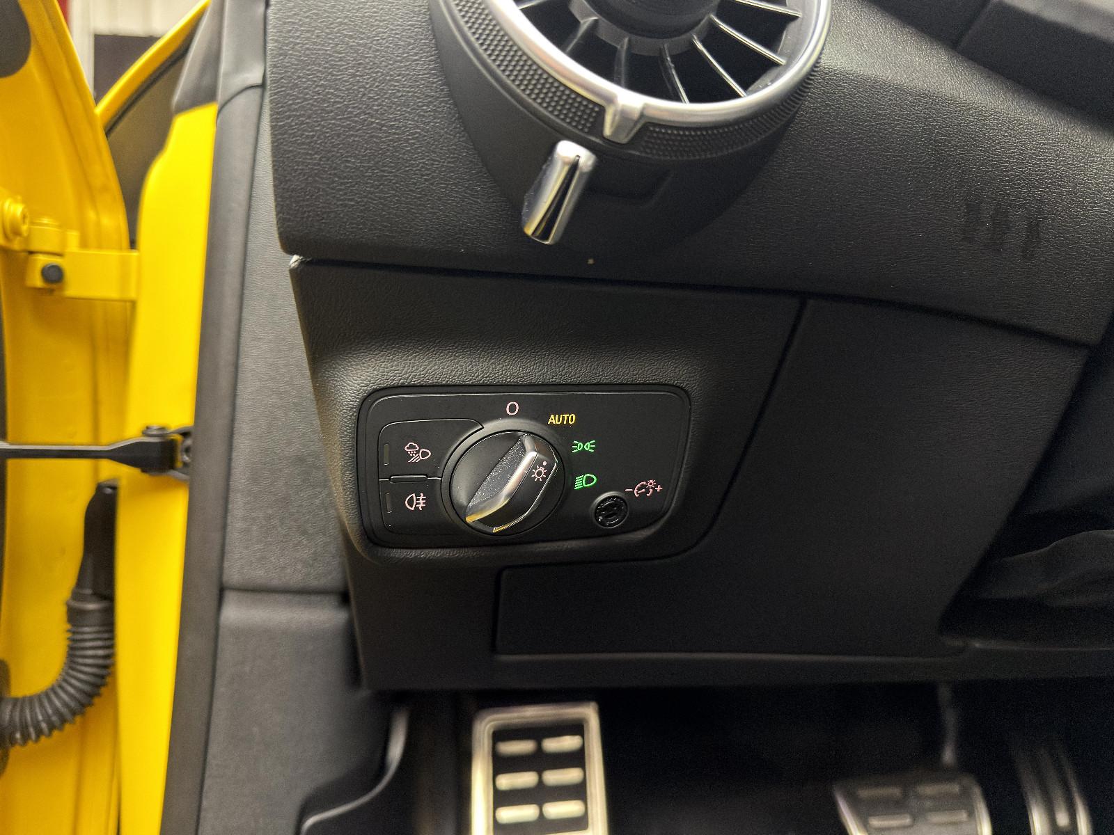 Audi TT RS Roadster Quattro*Matrix*B&O*OLED*Carbon*