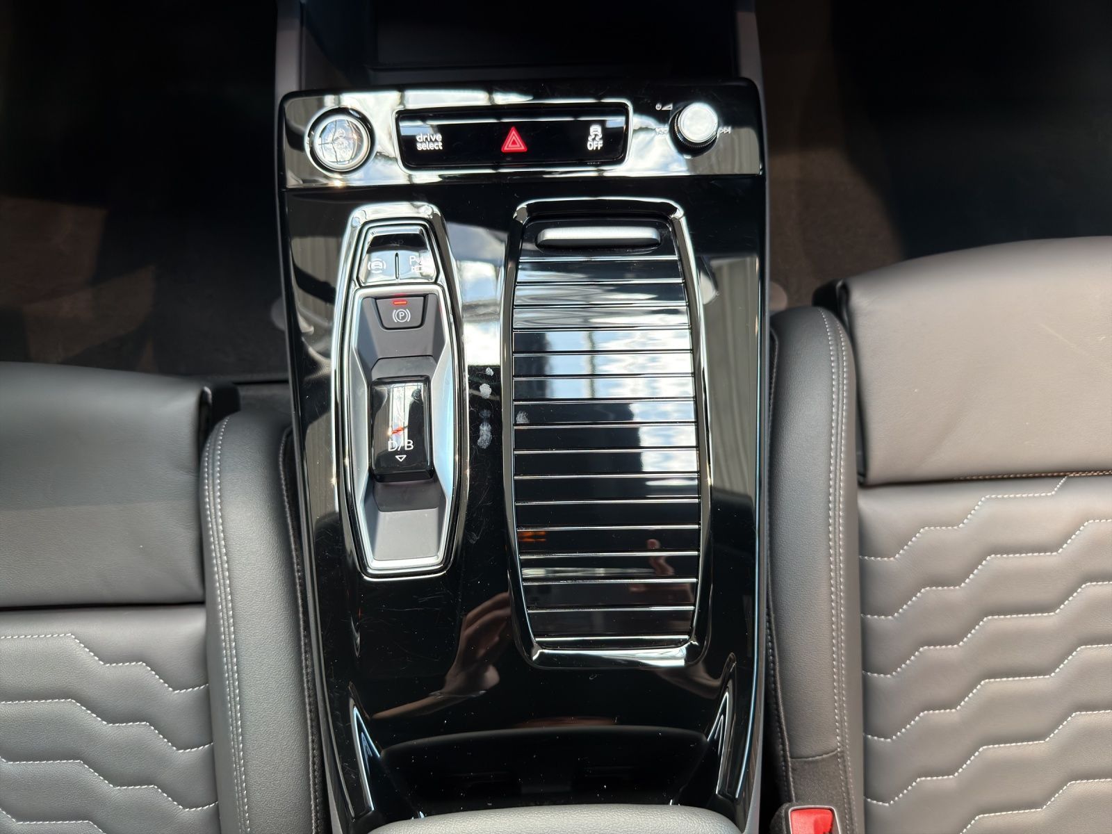 Audi A6 e-tron - Bild 7