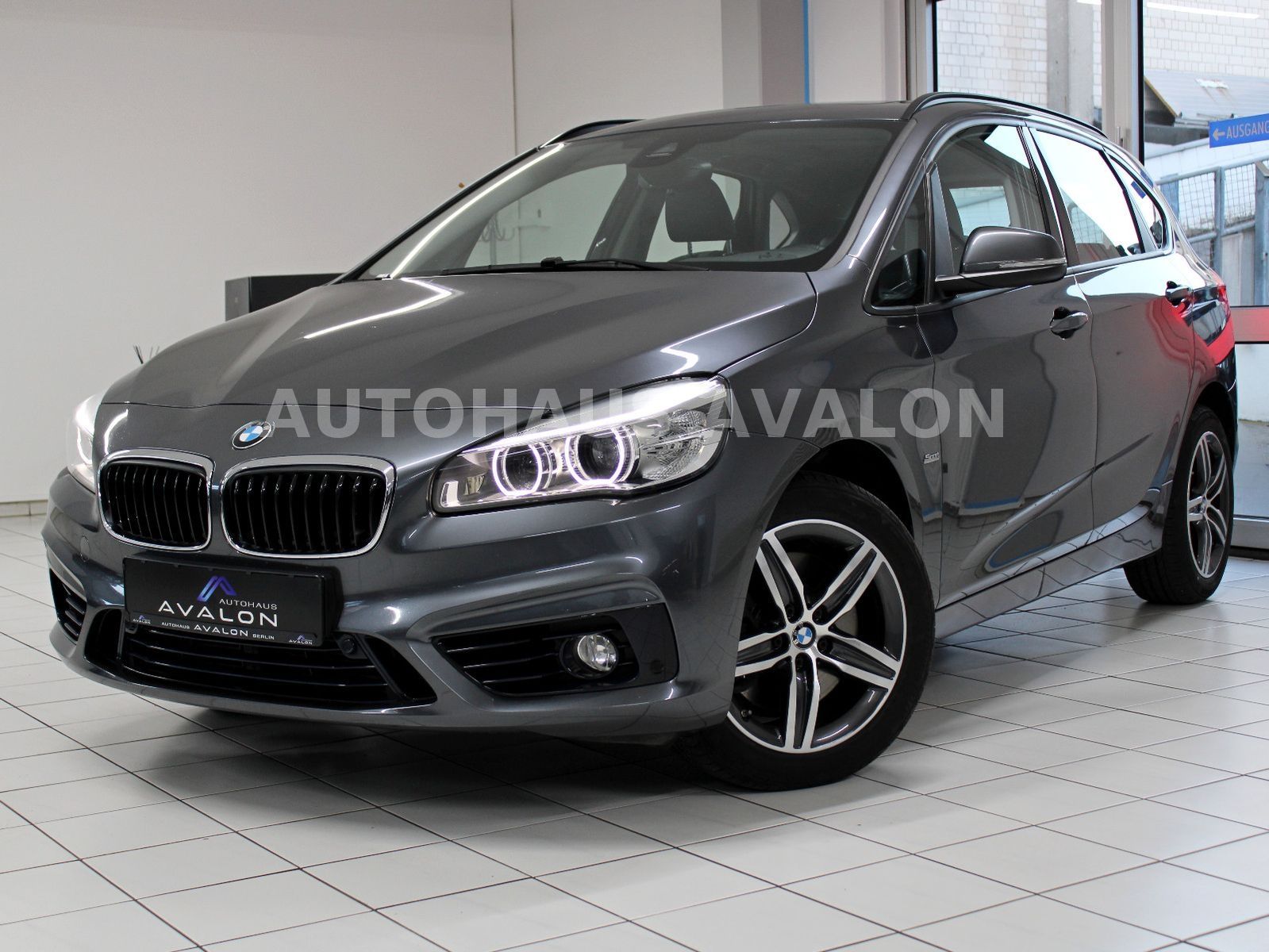 BMW 225i xD Active Tourer SPORT*PANO~HUD~LED~KAM~AHK