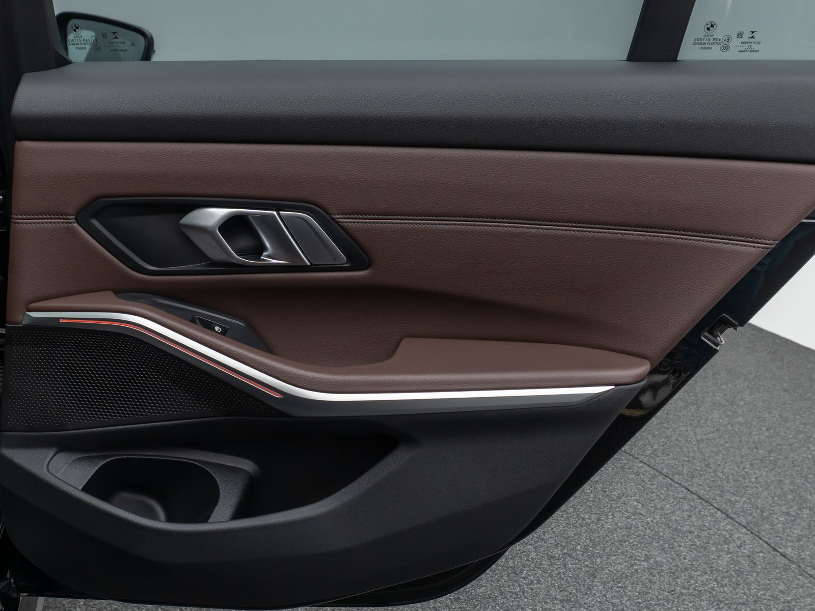 Fahrzeugabbildung BMW 320d  M Sport Panorama Kamera Laser DAB HiFi AHK