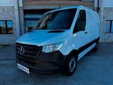 Mercedes-Benz Sprinter Cargo Van - Mercedes-Benz Ben