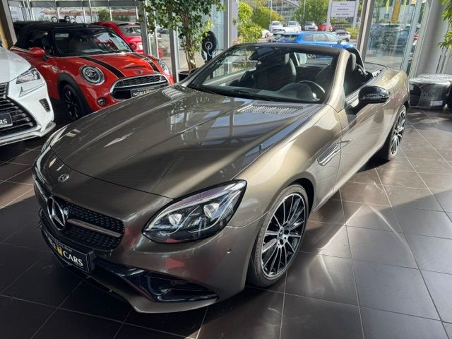 Fahrzeugabbildung Mercedes-Benz SLC 300 AMG Line AIRSCARF MEMORY LED