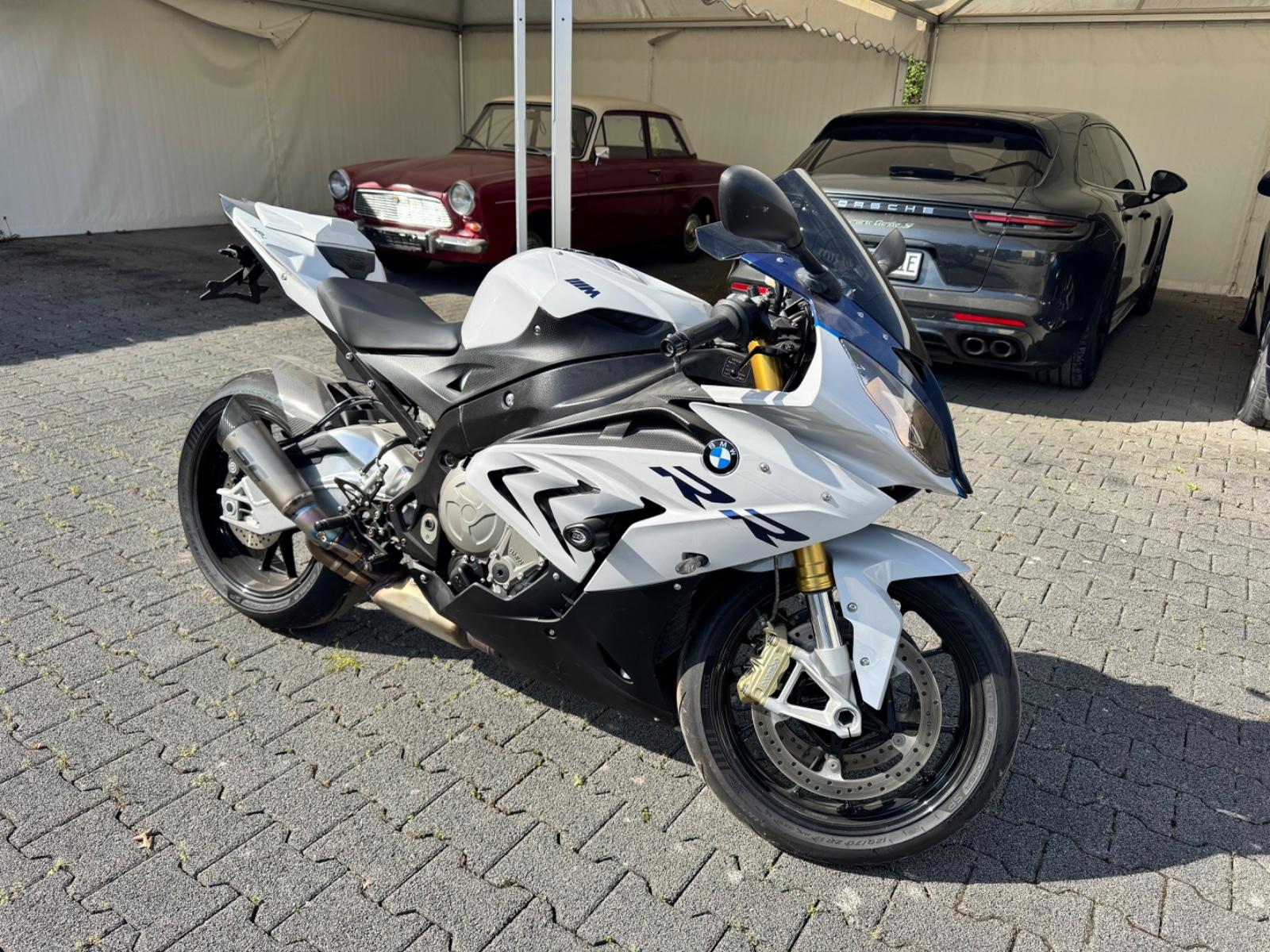 BMW S 1000 RR 2 Hand nur 12TKM