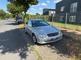 Mercedes-Benz CLK 200 KOMPRESSOR AVANTGARDE Avantgarde - Mercedes-Benz CLK 200 in Bochum