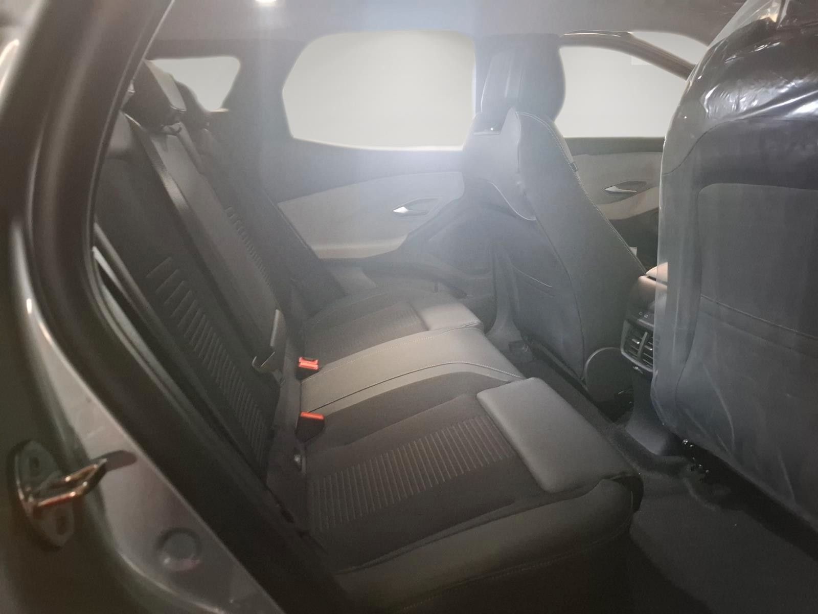 Ford Explorer - Bild 12