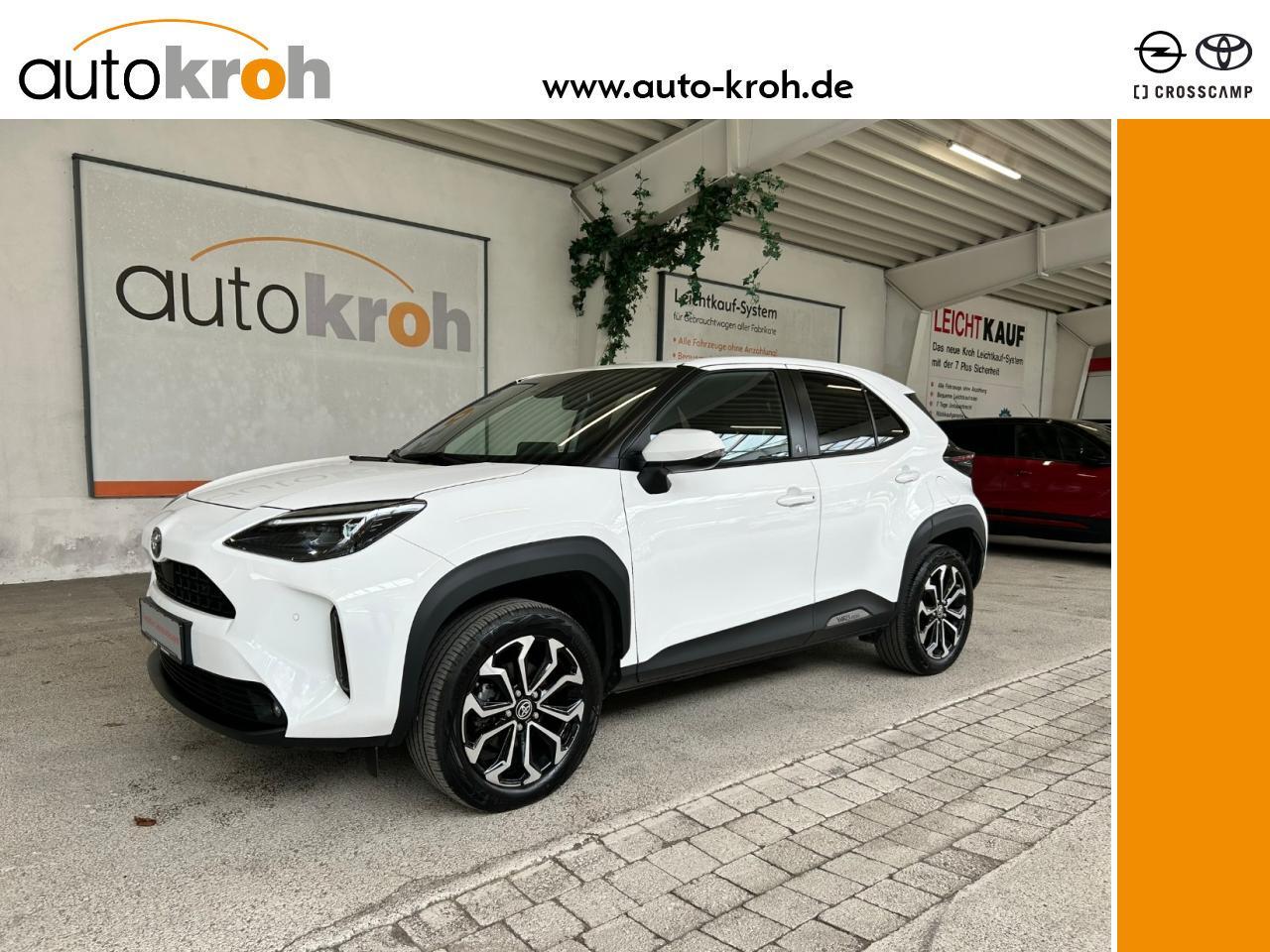 Toyota Yaris Cross Hybrid FWD Team Deutschland AHK Kamr