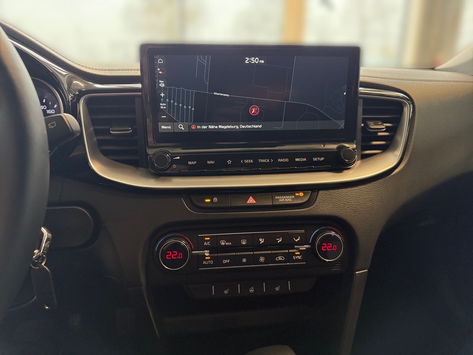Fahrzeugabbildung Kia CEED_SW 1.5T 140 DCT7 VIS KOMF+ (NAV)