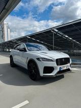 Jaguar F-Pace SVR AWD Automatik - Jaguar F-Pace Svr mit Benzin-Antrieb