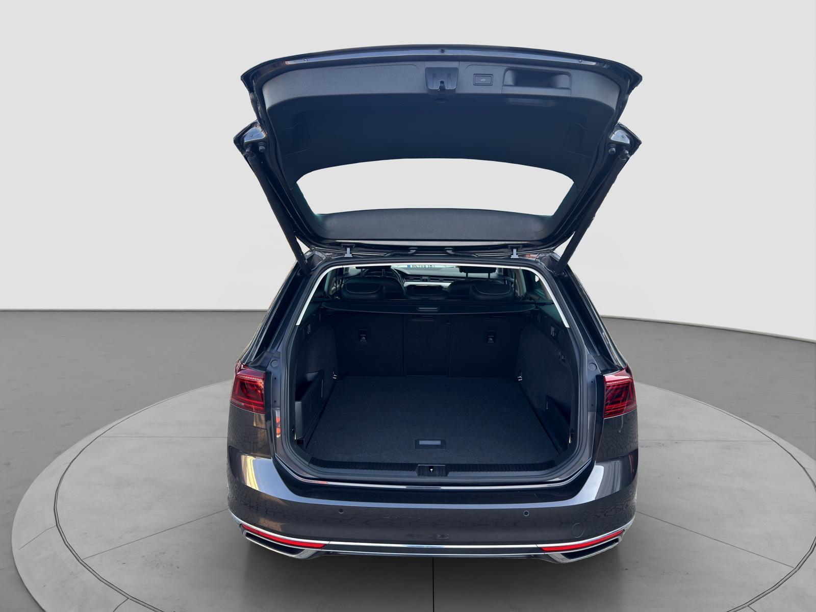 Volkswagen Passat 2.0 TSI*KAMERA*LEDER*STHZ*AHK*ACC, миниатюра 10