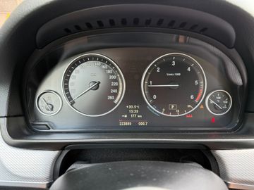 BMW 525 - 11
