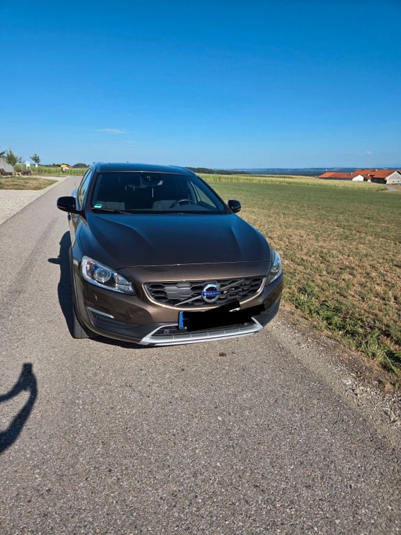 Image of Volvo V60 Cross Country