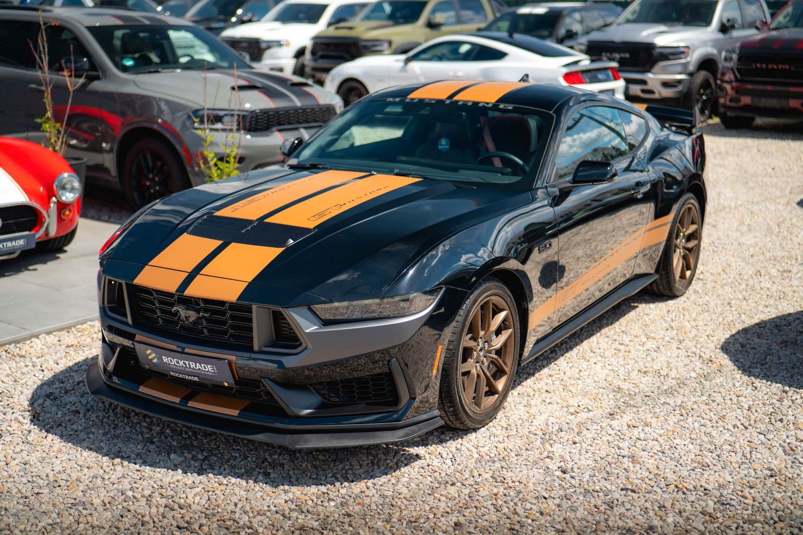 Fahrzeugabbildung Ford Mustang Fastback 5.0 Ti-VCT V8 Dark Horse 6-Gang