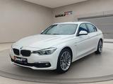 BMW 330i Luxury Line HUD~Harman-Kardon~Blind Spot~Li - scheckheftgepflegte BMW 330