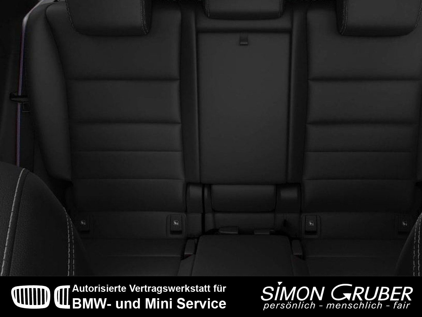 Fahrzeugabbildung BMW X1 xDrive23i M Sport Pro Pano HUD H&K Leder AHK