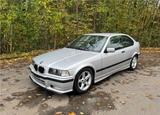 BMW E36 316i Compact 1.9 M-Paket TÜV NEU S... - BMW 316 aus 2000: Compact 316i