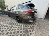Ford Focus 2,3 EcoBoost ST X Turnier / 19" W. +20" S.