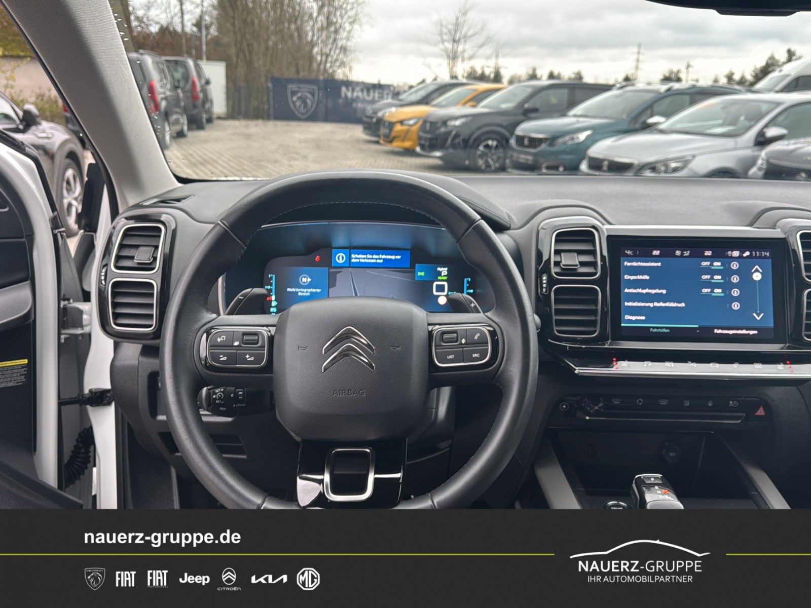 Fahrzeugabbildung Citroën C5 Aircross C-Series Hybrid 225E-EAT8