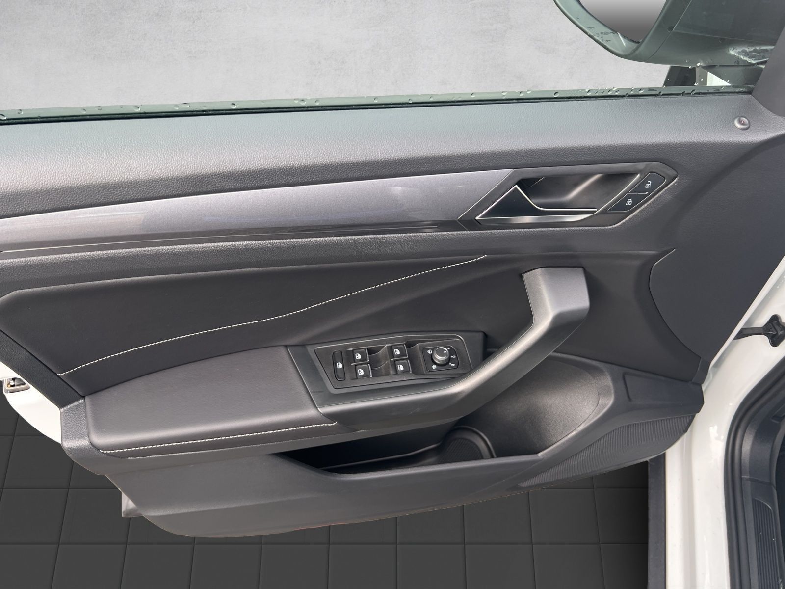 T-Roc Style 1.0 AHK*Navi*LED-Matrix