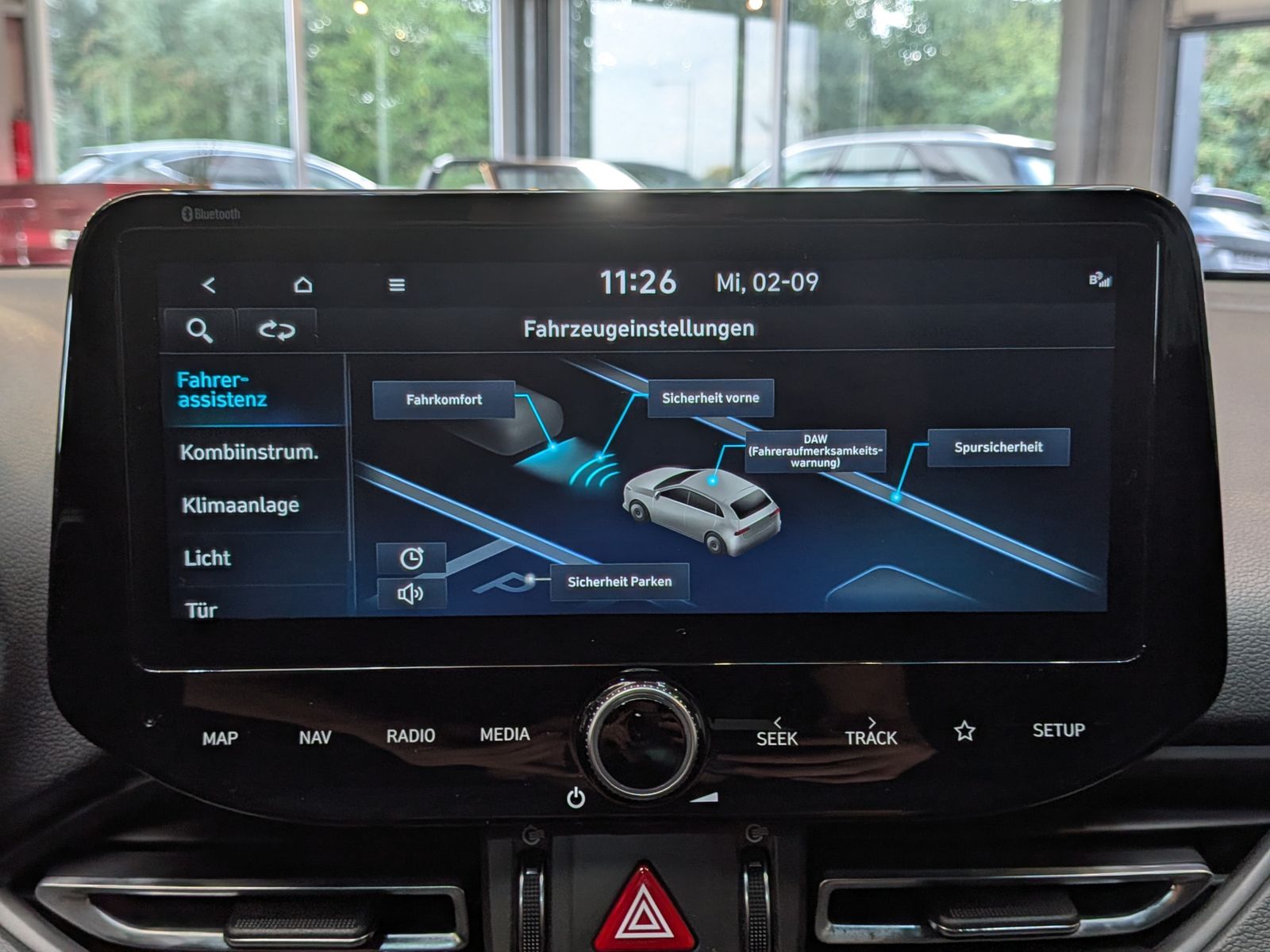 Fahrzeugabbildung Hyundai i30 1.5 N-Line LED*CARPLAY*CAM*PANO*KEYLESS*18"