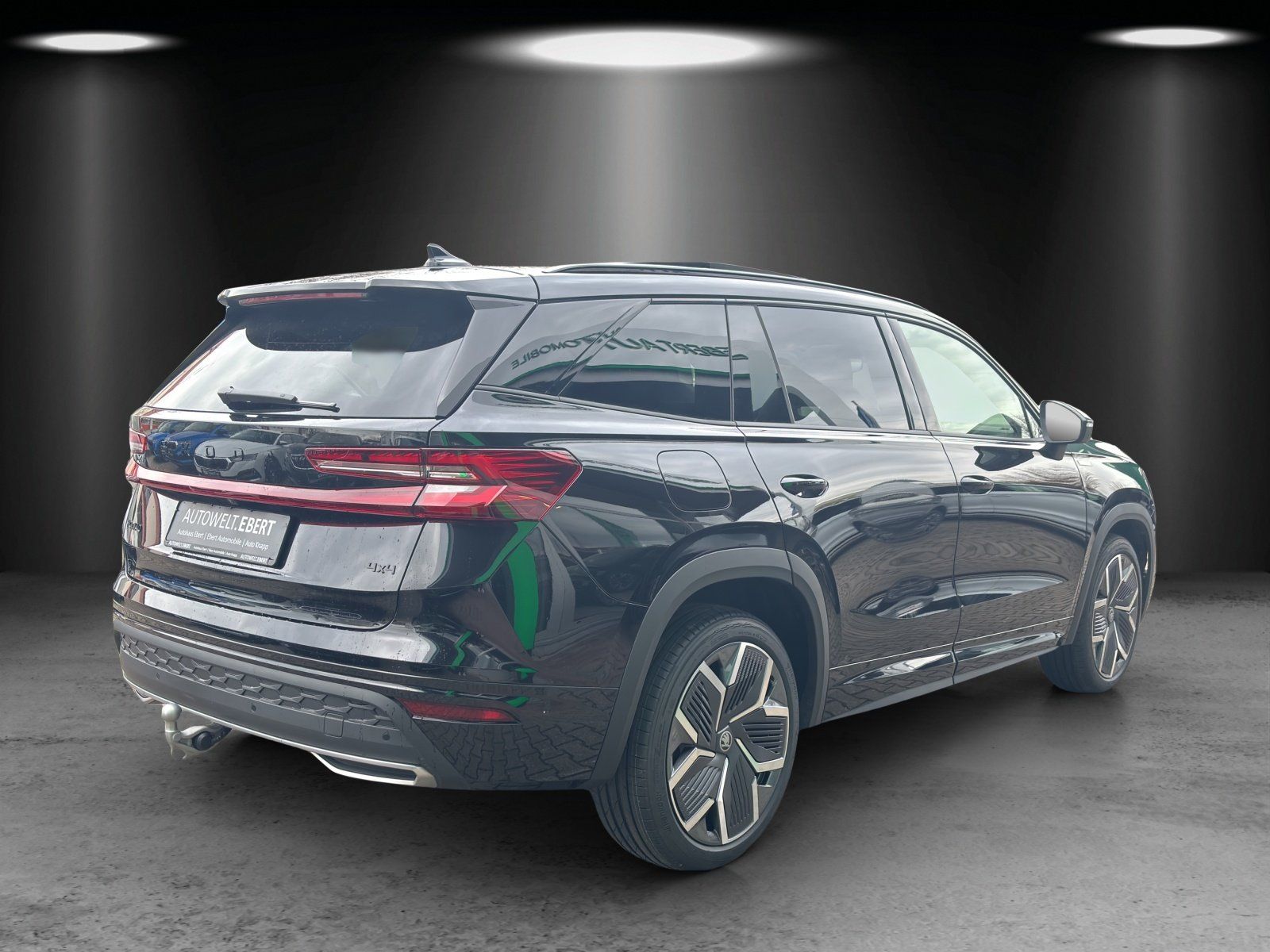 Fahrzeugabbildung SKODA Kodiaq Sportline 4x4 ACC+PANO+AHK+360°+STANDHEIZ