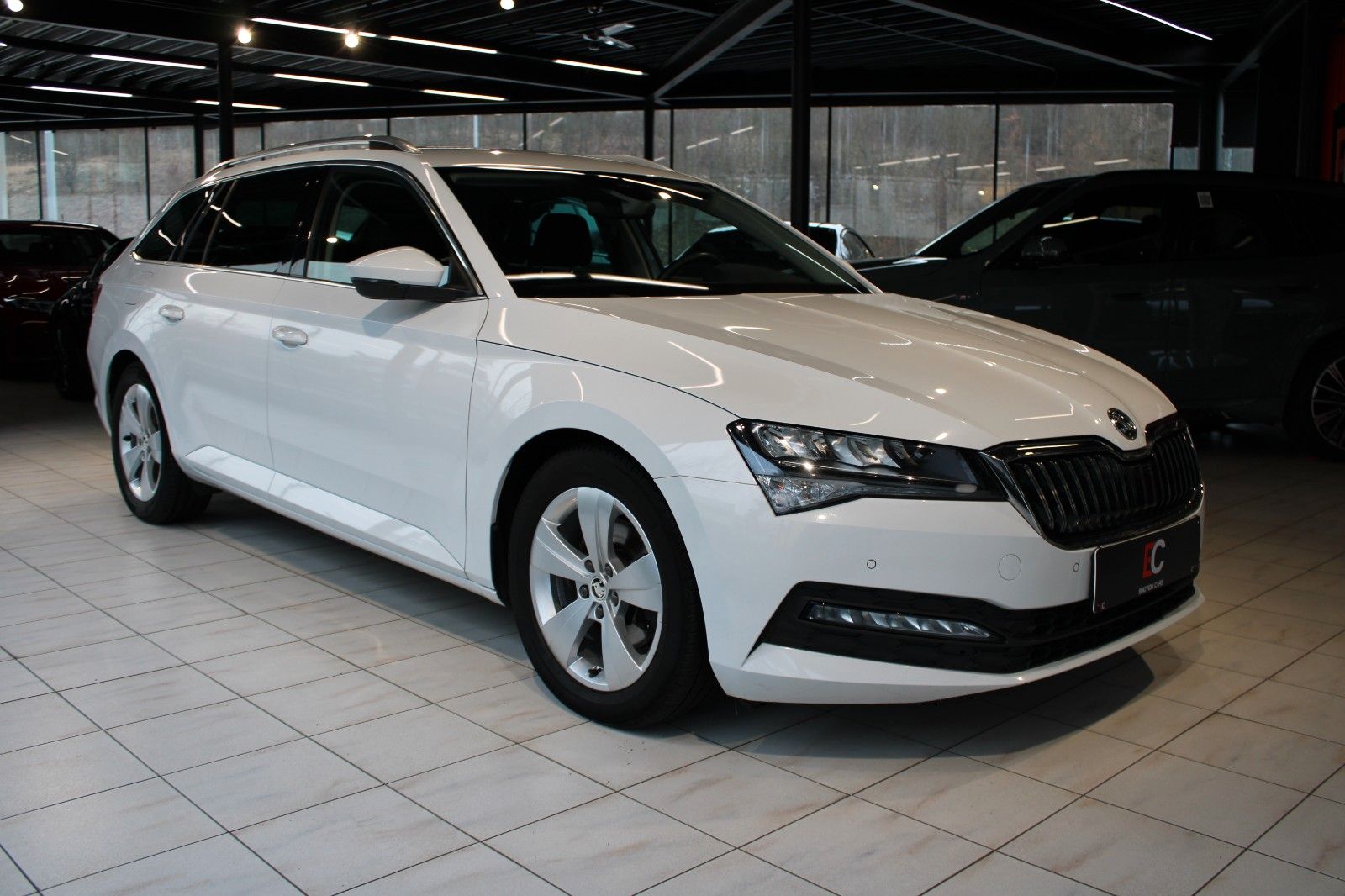 Skoda Superb - 1