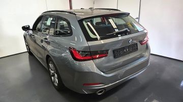 BMW 320 - 3