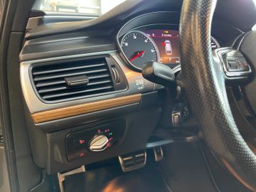 Audi A6 Avant 3.0 TDI quattro *PANO*ALCANTARA*S-LINE*