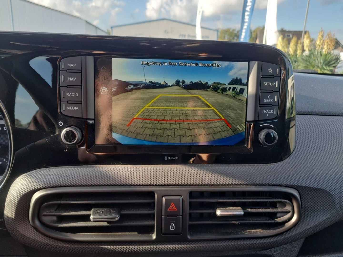 Fahrzeugabbildung Hyundai i10 1.2 Benzin M T Trend Navipaket