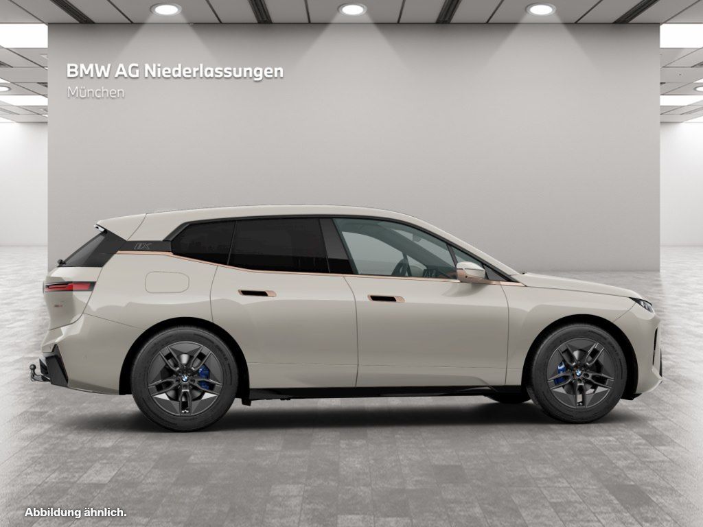 BMW iX - Bild 9