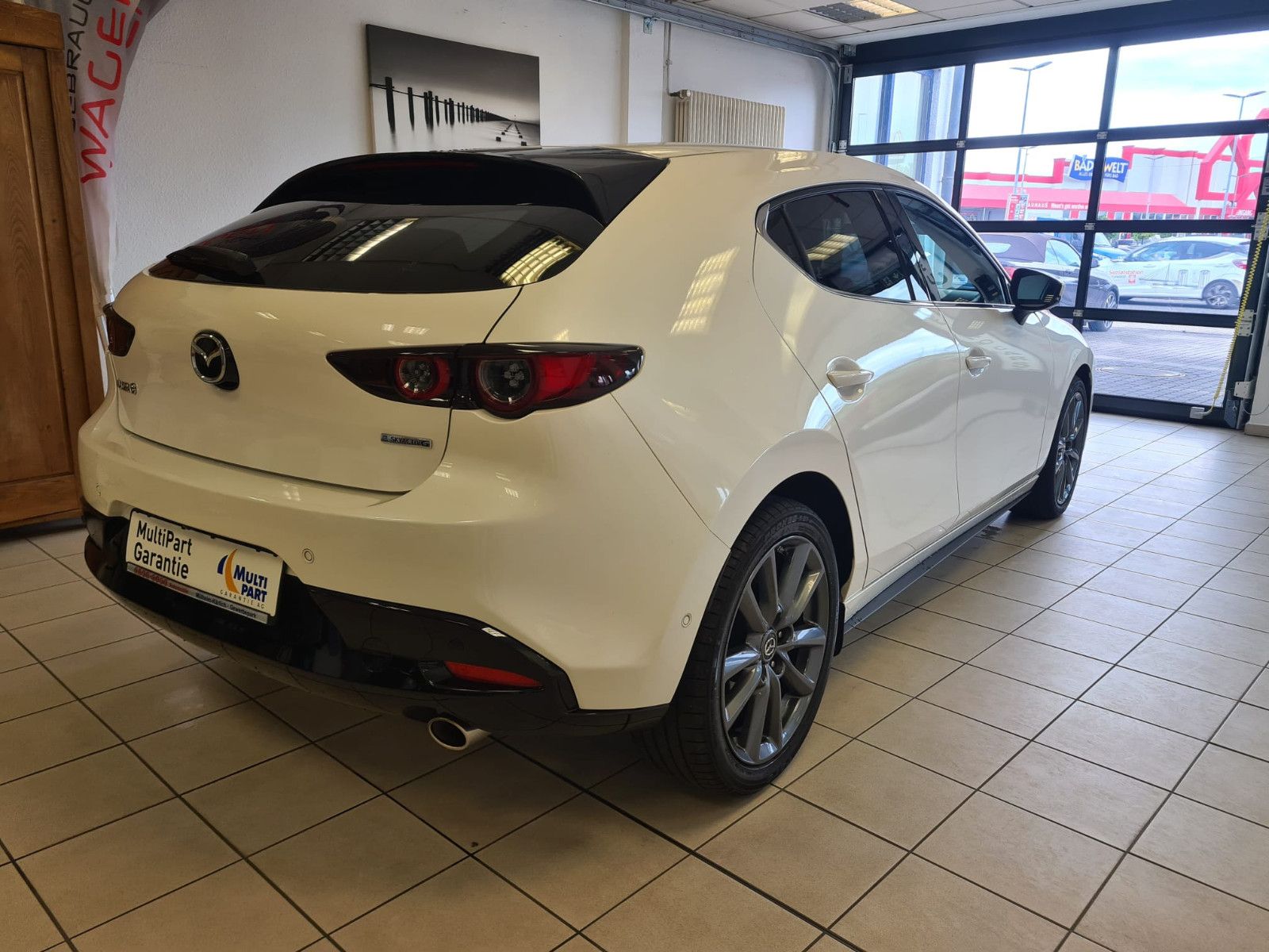 Fahrzeugabbildung Mazda 3 / NAVI / 1. Hand / 8-fach-bereift / BOSE