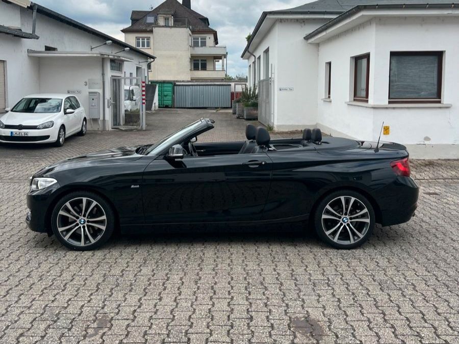 BMW 230i*Cabrio 230 i Sport Line*BMW SCHECKHEFT*TOP*