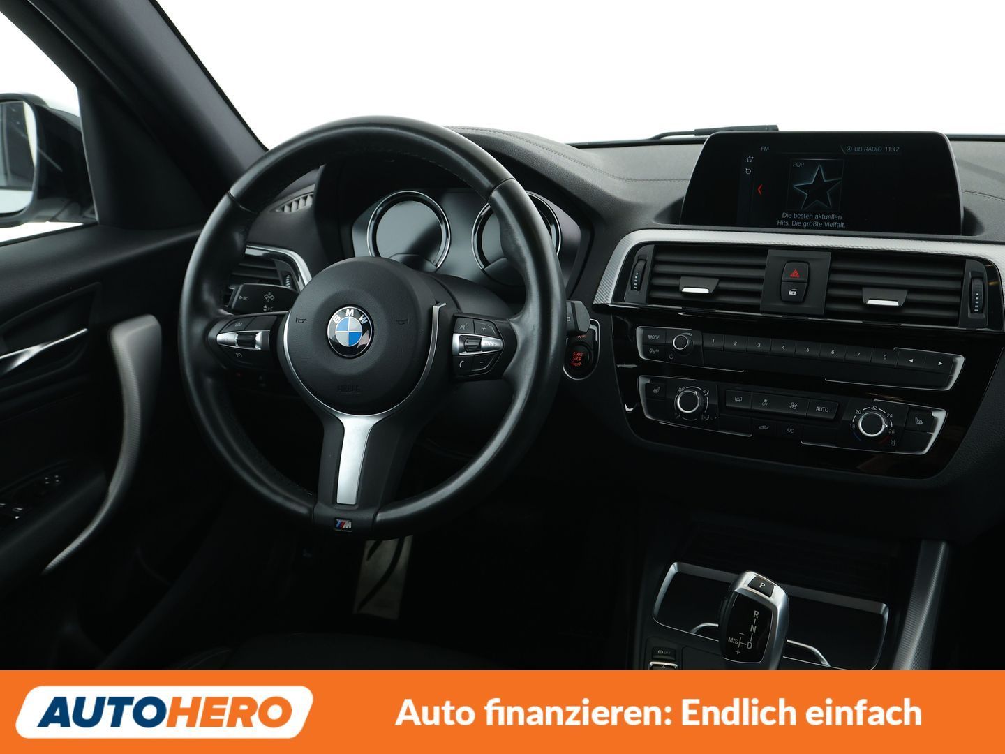 BMW 120i Edition M Sport Shadow Aut. NAVI PDC TEMPO foto 13
