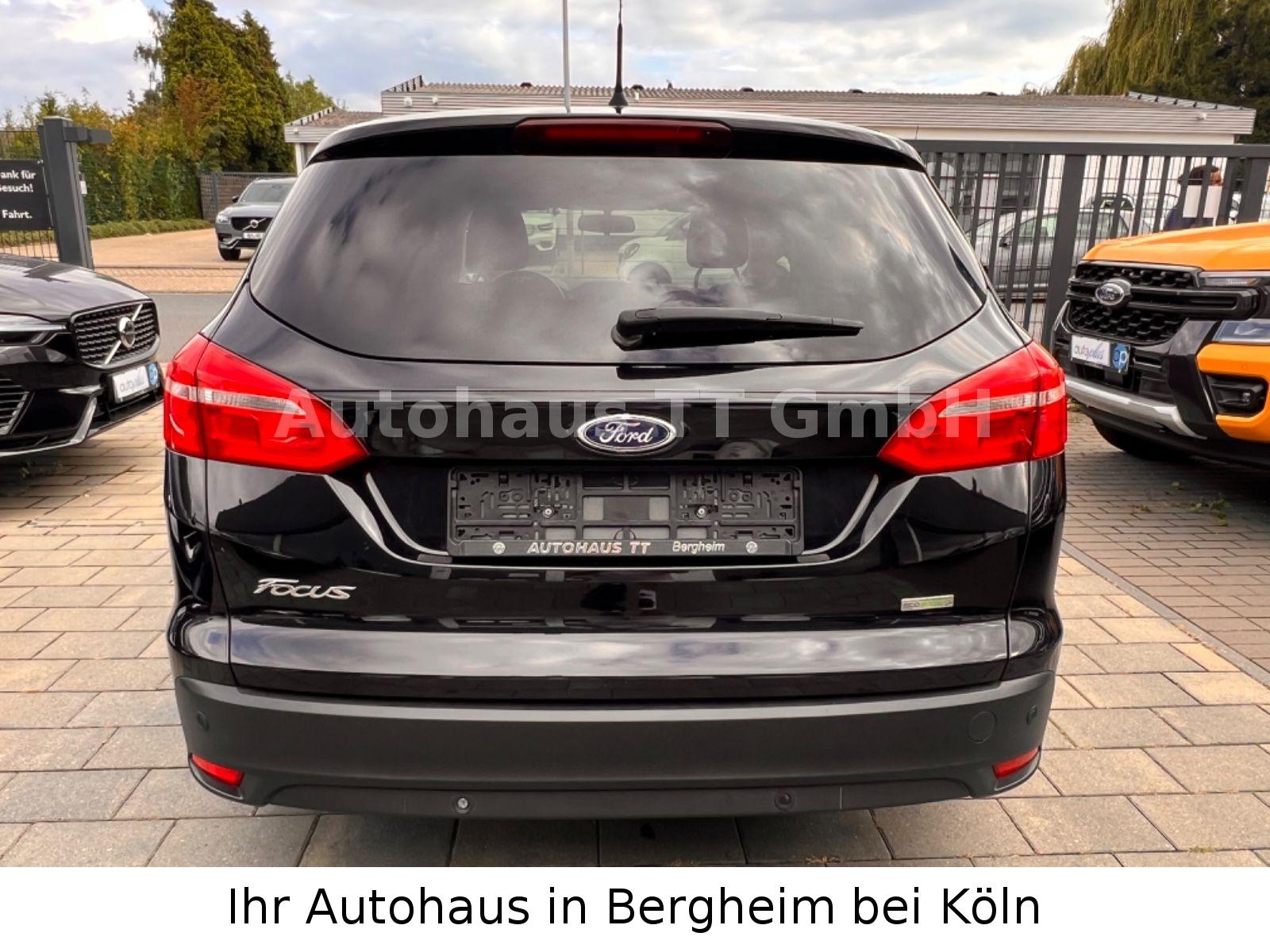 Ford Focus 2015 — photo 8
