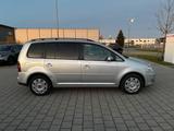 Volkswagen Touran United / Euro 4 - Volkswagen Touran: United