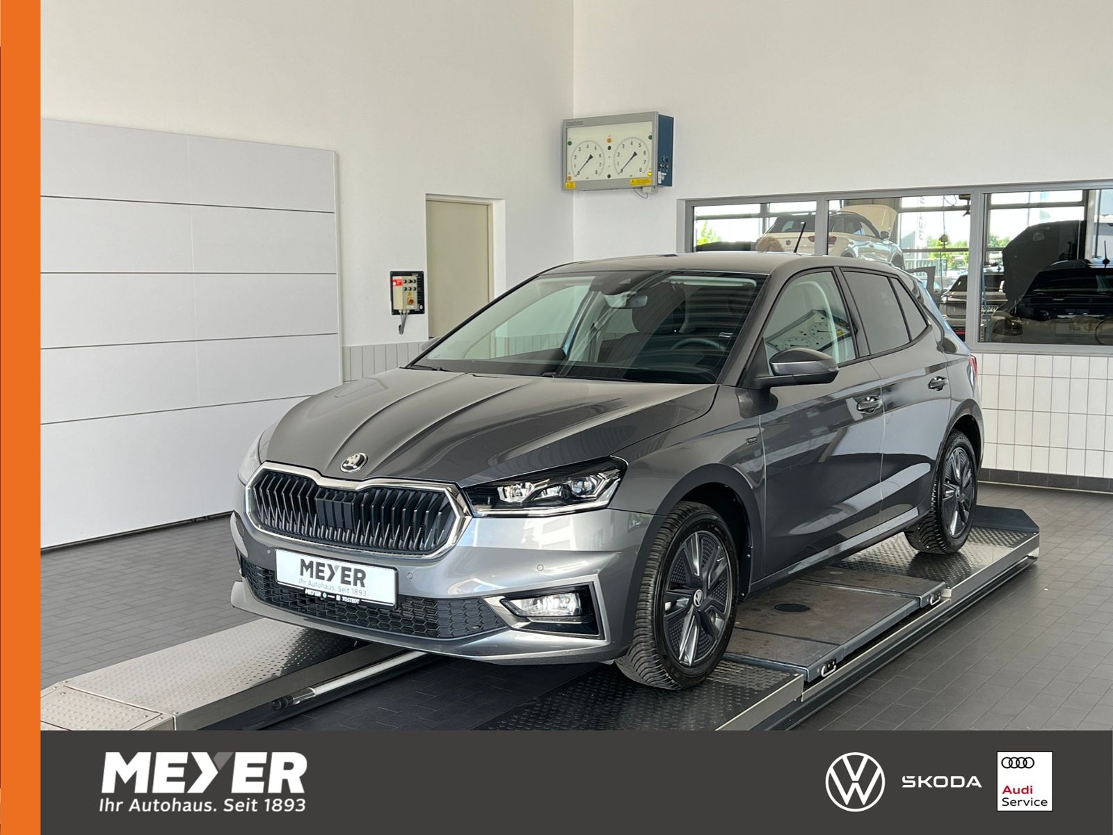 Fahrzeugabbildung SKODA Fabia Selection Tour 1.0 TSI *Vorb. AHK, LED, Ka