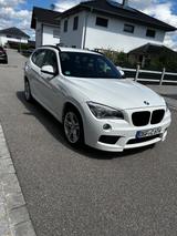 BMW X1 sDrive18d E84- MPaket  - BMW X1: E84