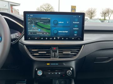 Bild 12 Ford Kuga Active X PHEV HUD El. Fondsitzverst. Navi L