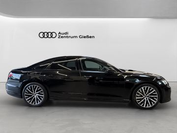 Audi A8 - 6