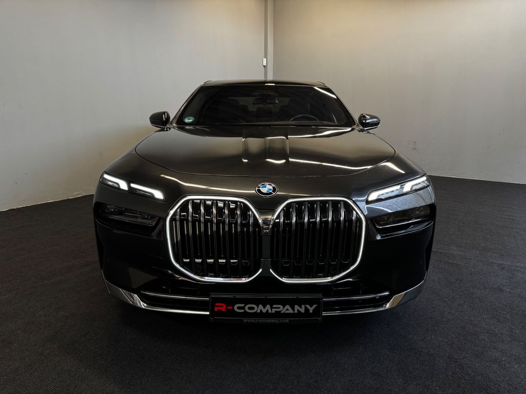 BMW 740