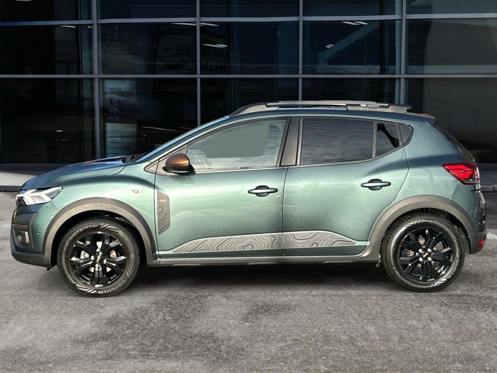 Fahrzeugabbildung Dacia Sandero Stepway TCe 110 Extreme