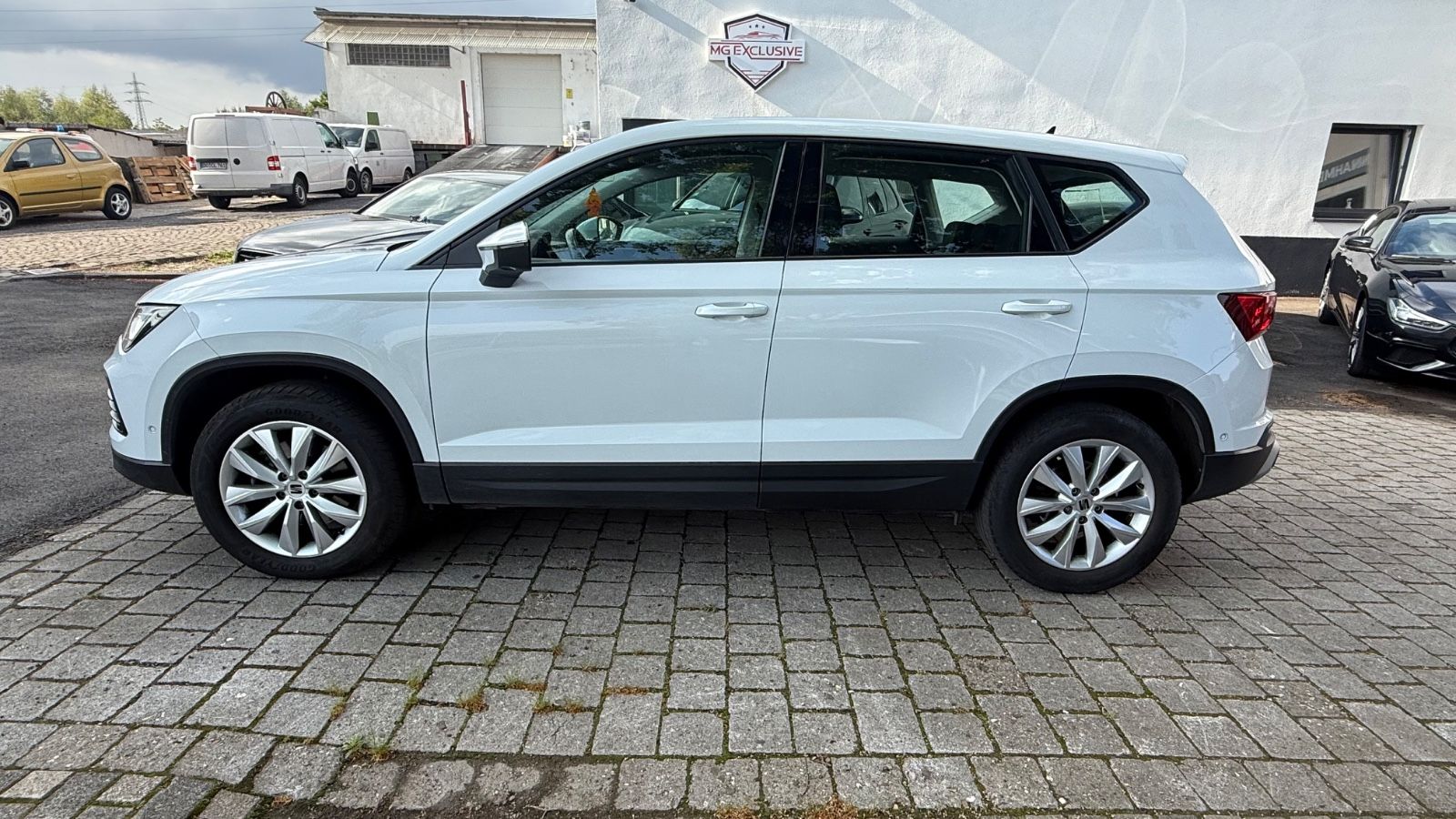 Fahrzeugabbildung SEAT Ateca Style 4Drive