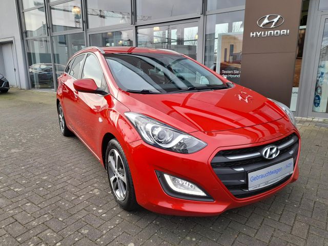 Hyundai i30 Kombi 1.4 Trend Klimaaut.Shz.LM-Allwett.Ahk