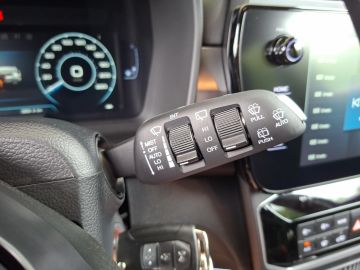 KGM Tivoli NOMAD 1.5 Navi°AC°RFK°SHZ°ALU°DAB°CarPlay