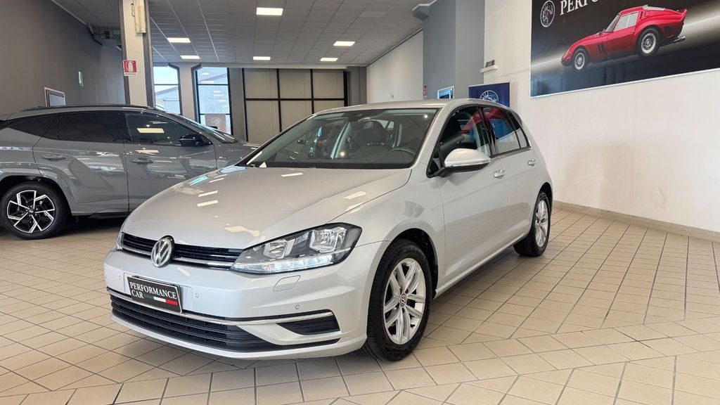 Image of Volkswagen Golf
