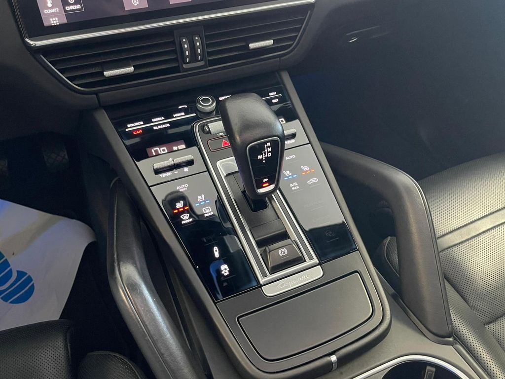 Porsche Cayenne SPORT-CHRONO-PAKET*APPROVED*360*LUFT*HUD